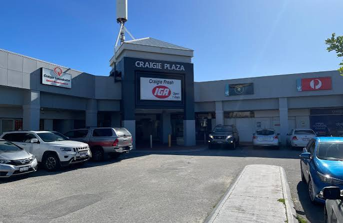 Craigie Plaza, WA