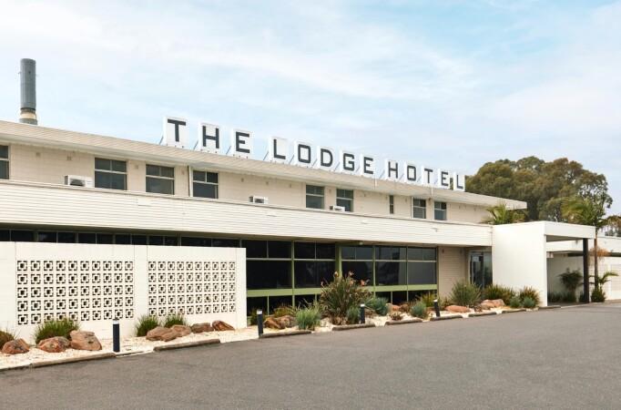 Chemist2U delivery to Brahma Lodge SA, The Lodge Hotel